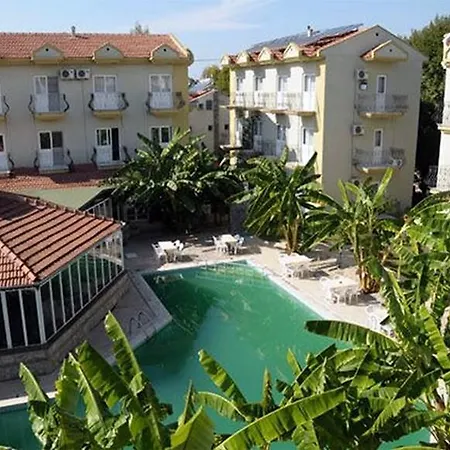 Makri Calis 3*